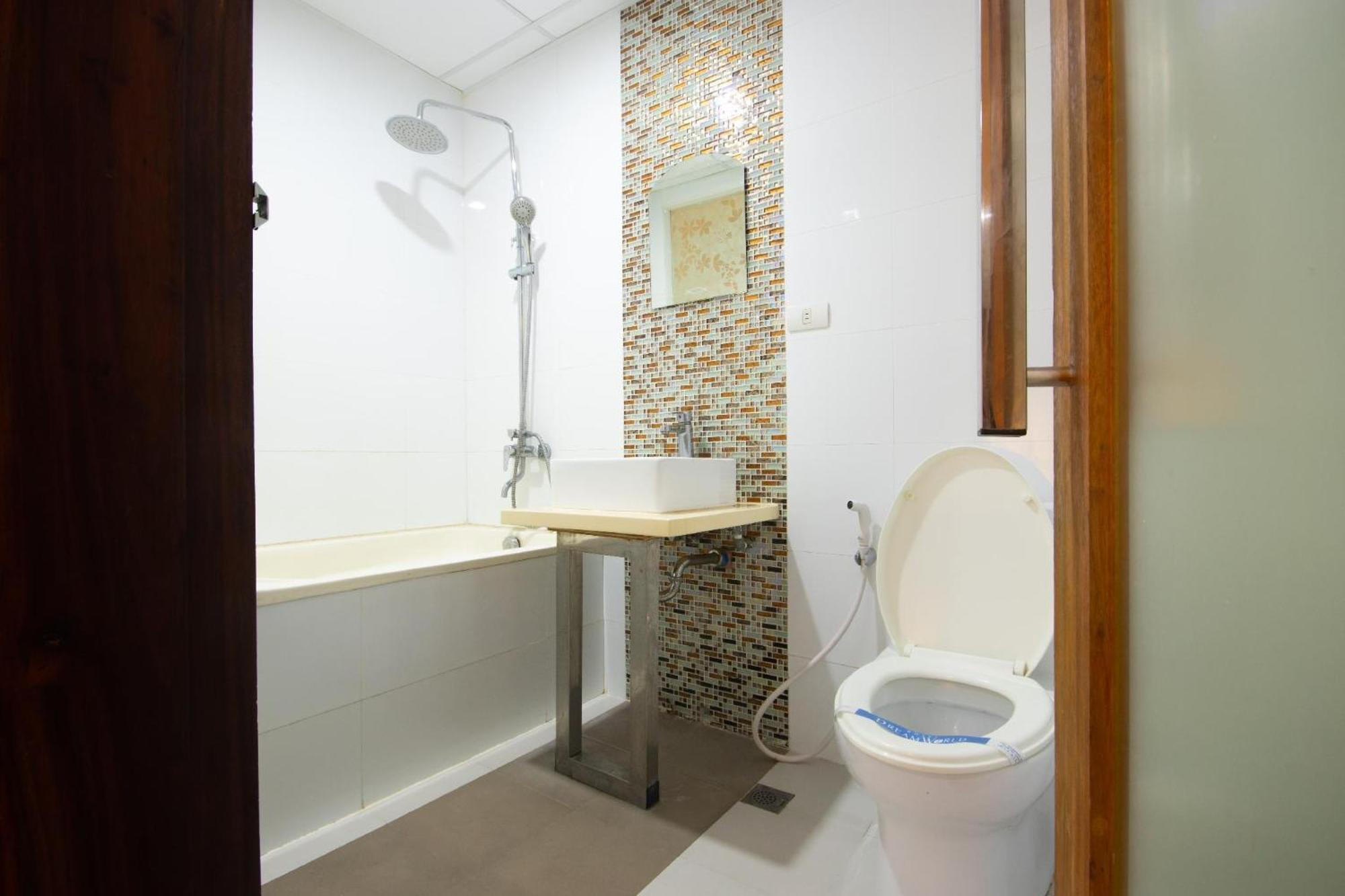 Hotel Dreamworld Araneta Cubao Екстер'єр фото